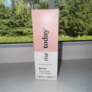 Women's Daily Enrich & Hydrate Serum